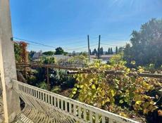 БЕЛЬЭТАЖНЫЙ ДОМ  В СУХУМЕ