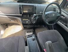 Тойота Естима 2.4 год 2012 