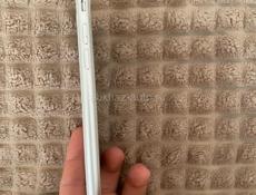 Продаю аифон 8