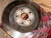 Тормозные диски Gs 2014 г