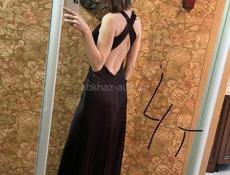 Платья продам не дорого 