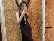 Платья продам не дорого 