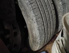 Продается комплект колёс 195/65/15.