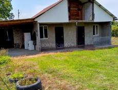 Продам жилой домик с участком 25 сот. земли в Гулрыпше