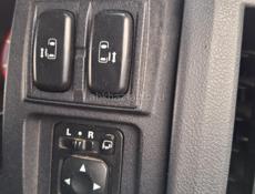 Mitsubishi Challenger