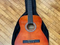 Продам гитару