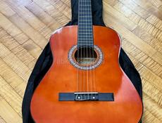 Продам гитару