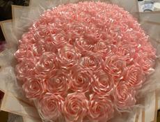 Атласные цветы