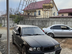 На разбор е36