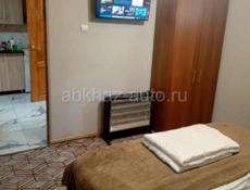 Сдам по суточно посёлок Агудзера . сдам местным и отдающим. Все вопросы по ватсапп +79407224120