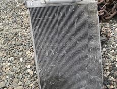 Радиатор Скайлайн 3.5. На 36 кузов 