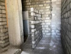 КОММЕРЧЕСКОЕ ПОМЕЩЕНИЕ 100 КВ. М В СУХУМЕ