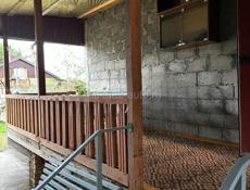 ДОМ С МАНСАРДОЙ В ЦЕНТРЕ АГУДЗЕРЫ