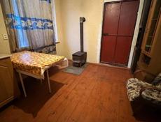 ДОМ С МАНСАРДОЙ В ЦЕНТРЕ АГУДЗЕРЫ