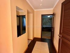 Сдаются двухкомнатная квартира в частном доме 