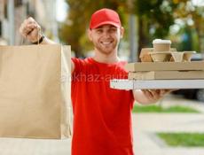 Доставщик в ресторан быстрого питания НаБегу