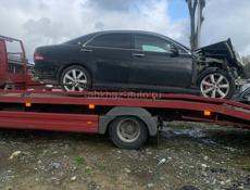 В разборе Тойота Краун 3:5