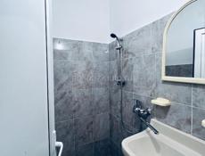 Сдаю комнаты на длительный срок без выселения. 