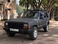 Jeep Cherokee