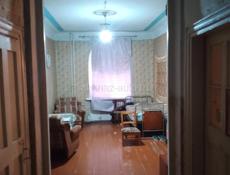 Продается 2 -х квартира на первом этаже + два подвала 