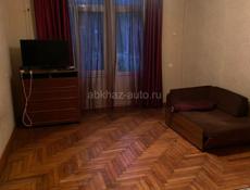 Продается квартира  1- комнатная в центре г Гагры 