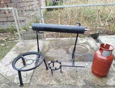 Самогонный аппарат и курятник 