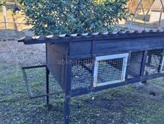 Самогонный аппарат и курятник 