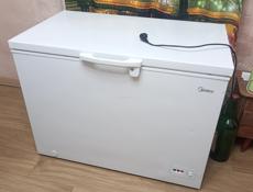 Продам холодильник морозильный