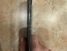 Продам айфон 