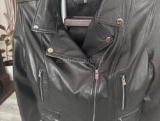 Кожаная женская куртка