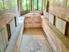 3 - ХЭТАЖНЫЙ ДОМ  С БАССЕЙНОМ 