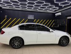 Infiniti G35