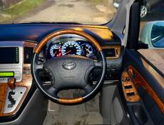 Toyota Avensis Verso