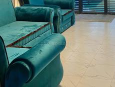 Продаю диван раскладной без недостатков , в идеальном состоянии 