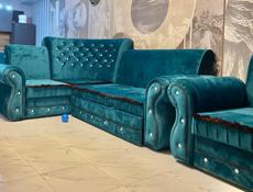 Продаю диван раскладной без недостатков , в идеальном состоянии 