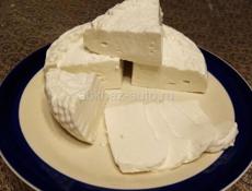 Продается первый сыр есть в наличии звонить по номеру  +79409610261