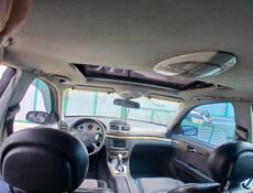 Mercedes-Benz 200-Series