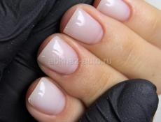 Комби маникюр