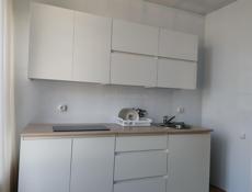 Сдаем жилье на длительный срок или посутоную  аренду на летний период  ватсап +79891656371 новая мебель  сантехника  кухня 