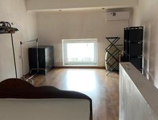 Сдаю 1 комнатную в центре Сухума