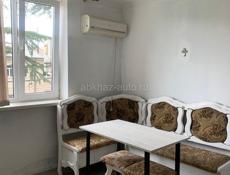 Сдаю 1 комнатную в центре Сухума