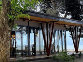 В Ресторан Loona