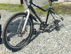 Велосипед Новый почти, нету колеса брал за 17 т.  Подростковый до 60 кг