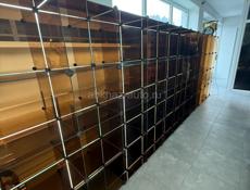 Полки стеклянные для магазина 