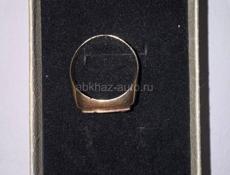 Золотое кольцо мужское