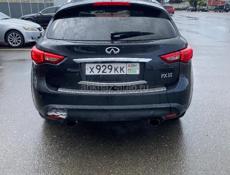 Infiniti FX
