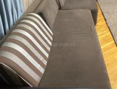 Продаю диван 