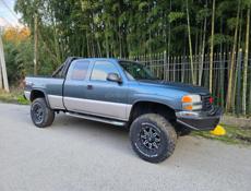 GMC Sierra