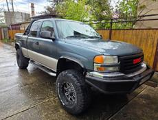 GMC Sierra