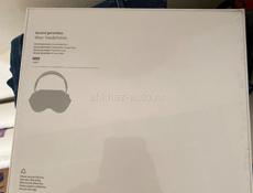 Наушники новые запечатанные по 2500 